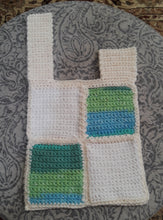 Load image into Gallery viewer, Seabreeze Crochet Knot Tote Bag