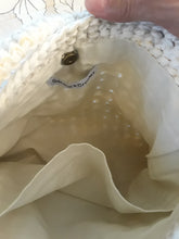 Load image into Gallery viewer, Neutral Crochet Tote Bag