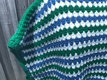 Load image into Gallery viewer, Shamrock Poncho