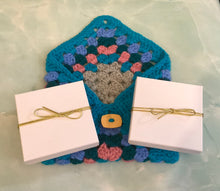 Load image into Gallery viewer, Dolomite Bead & Mother of Pearl Jewelry Gift Set