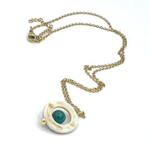 Load image into Gallery viewer, Malachite Bead & Mother of Pearl Jewelry Gift Set