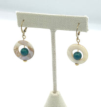 Load image into Gallery viewer, Malachite Bead & Mother of Pearl Jewelry Gift Set