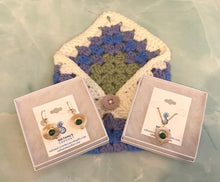 Load image into Gallery viewer, Malachite Bead & Mother of Pearl Jewelry Gift Set