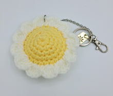 Load image into Gallery viewer, Sunflower Keychain