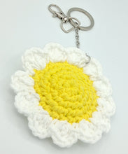 Load image into Gallery viewer, Flower Keychain - Yellow & White