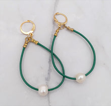 Load image into Gallery viewer, Green Leather and Freshwater Pearl Hoop Earrings