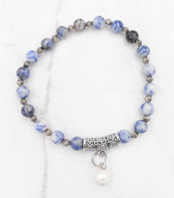 Load image into Gallery viewer, Agate Bead & Freshwater Pearl Stretch Bracelet