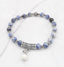 Load image into Gallery viewer, Agate Bead & Freshwater Pearl Stretch Bracelet