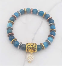 Load image into Gallery viewer, Blue Agate Bead Stretch Bracelet