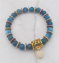 Load image into Gallery viewer, Blue Agate Bead Stretch Bracelet