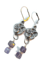 Load image into Gallery viewer, Flora Amethyst Earrings