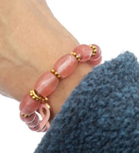 Load image into Gallery viewer, Barrel Shape Glass Bead Stretch Bracelet