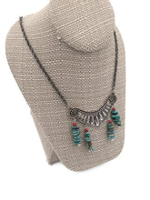 Load image into Gallery viewer, Southwest Style Turquoise Necklace