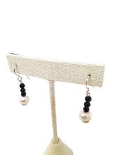Load image into Gallery viewer, Pearl and Black Spinel Gemstone Bead Earrings