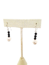 Load image into Gallery viewer, Pearl and Black Spinel Gemstone Bead Earrings