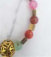 Load image into Gallery viewer, Multi-Color Quenched Crackled Agate Stretch Bracelet