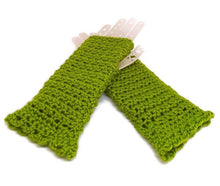 Load image into Gallery viewer, Scalloped Fingerless Gloves - Kiwi