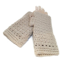 Load image into Gallery viewer, Textured Fingerless Gloves - Ivory