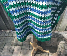 Load image into Gallery viewer, Shamrock Poncho
