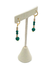 Load image into Gallery viewer, Emerald Green Color Ceramic Bead Stretch Necklace and Earring Set
