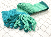 Load image into Gallery viewer, The Skinnee Scarf Crochet Pattern
