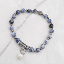 Load image into Gallery viewer, Agate Bead &amp; Freshwater Pearl Stretch Bracelet
