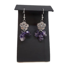 Load image into Gallery viewer, Pansy Amethyst Earrings
