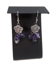 Load image into Gallery viewer, Pansy Amethyst Earrings
