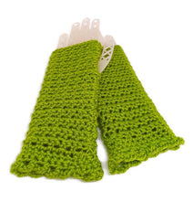 Load image into Gallery viewer, Scalloped Fingerless Gloves - Kiwi
